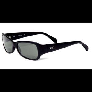 RAY BAN Unisex Mirrored Lens Sunglasses